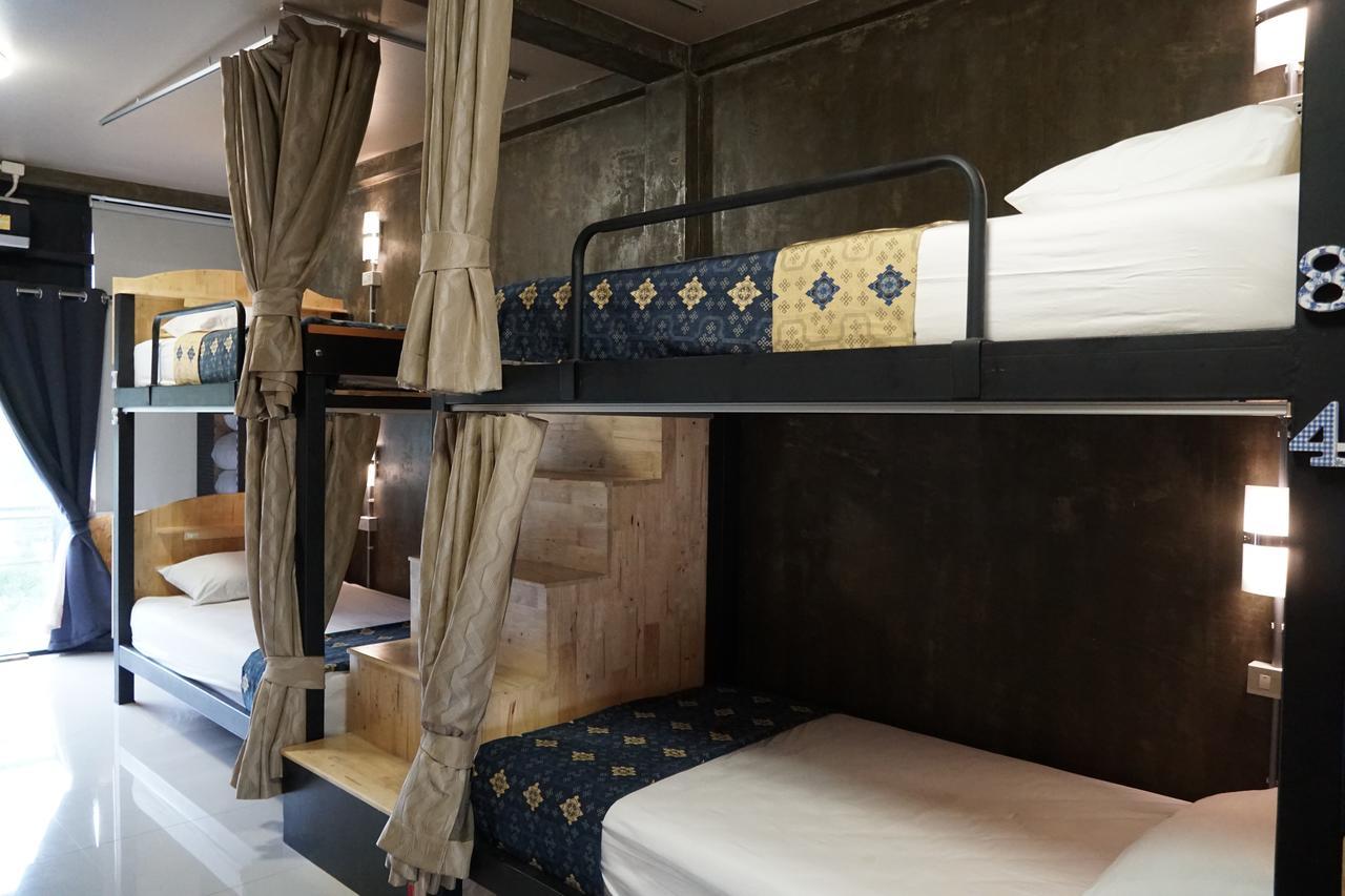 Hotel Club76 Bunk bed. Chiang Mai Exterior foto